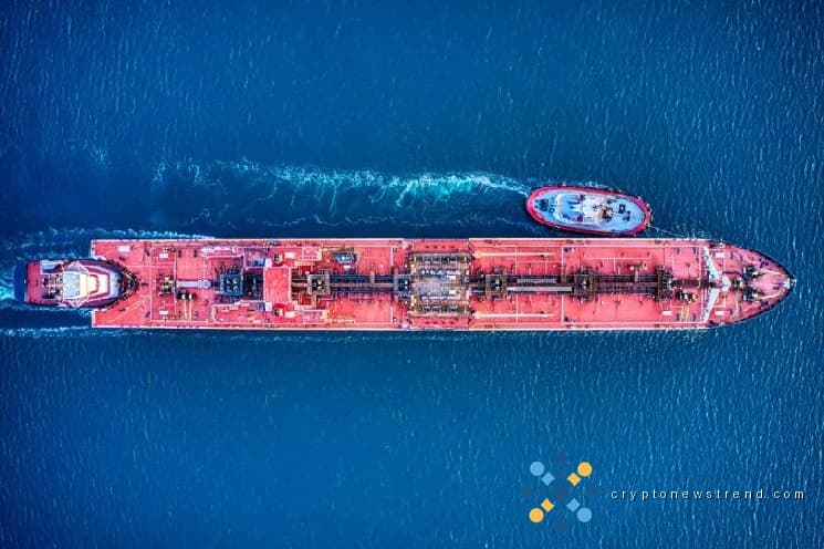 Ladrones digitales engañosos prometen garantías de seguridad marítima, engañando potencialmente a un barco en la vía fluvial estratégica de Medio Oriente.