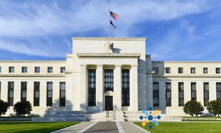 ينتظر سوق العملات المشفرة شهادة محورية حيث يحوم سعر البيتكوين بالقرب من العتبة الحرجة