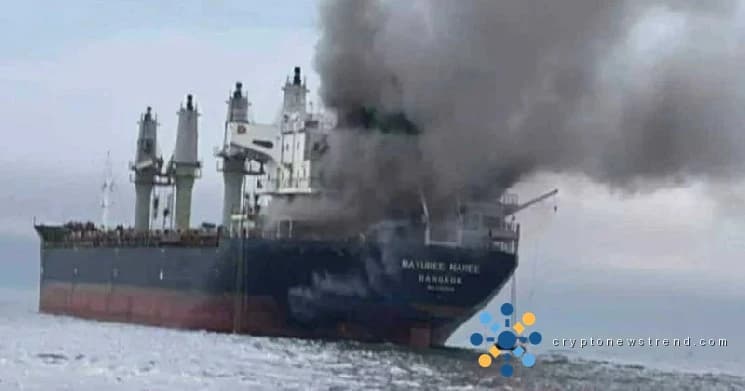 Israël et les États-Unis frappent des bateaux iraniens près de l’île de Larak, tuant trois personnes dans une guerre à péage financée par la cryptographie