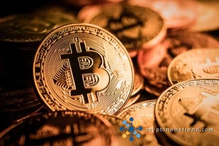 Bitcoin (BTC) steigt auf über 76.000 US-Dollar, da der Waffenstillstandsoptimismus die Erholung und das Short-Squeeze-Potenzial befeuert