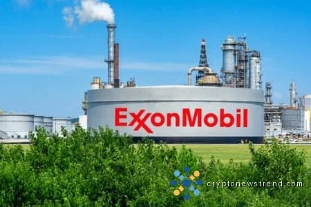 Las acciones de Exxon Mobil (XOM) caen un 10% en abril: los analistas siguen siendo optimistas con objetivos de precios de 185 dólares