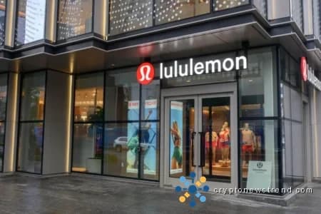 Las acciones de Lululemon (LULU) caen al mínimo de 52 semanas en medio del apoyo del fundador a sus rivales