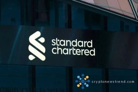 Standard Chartered (STAN) Shares Slide as Bank Unveils Plan to Eliminate 7,000 Positions by 2030