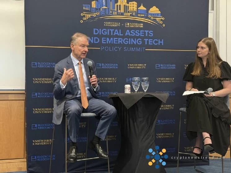 فقط في: رئيس هيئة الأوراق المالية والبورصة يعلن أن اللوائح الإيجابية الجديدة لسوق العملات المشفرة في الطريق