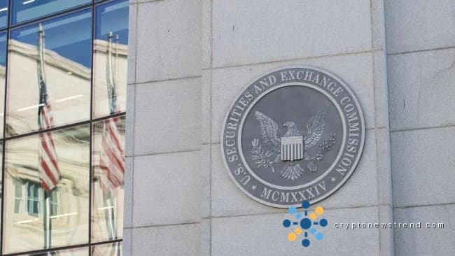مفوض هيئة الأوراق المالية والبورصات يتحدى جهود الرقابة على بلوكتشين التي يمكن أن تشكل قواعد العملات المشفرة