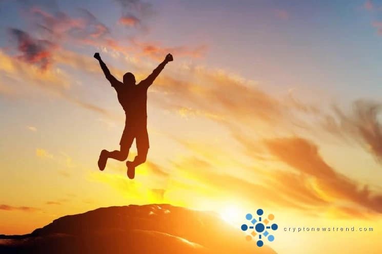 Uniswap +22%; altcoins surge as BTC stalls pre‑Fed