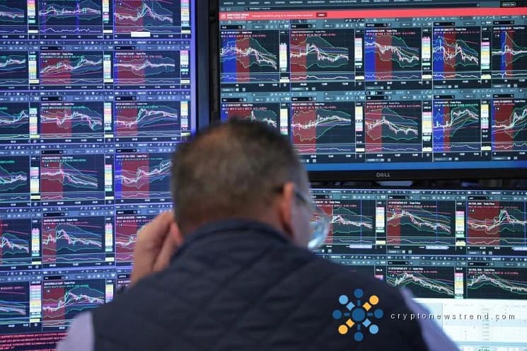 Bitcoin $60k تک گرتا ہے کیونکہ AI تجارت سرمایہ کاروں کا سرمایہ کھینچتی ہے۔