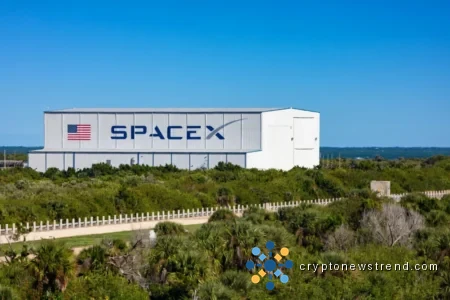 Elon Musk's Space Venture Holds Firm on $603 Million BTC Stash Amidst Massive $5 Billion Yearly Deficit