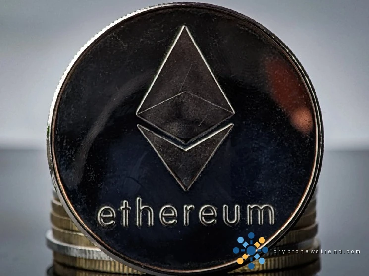 Buy Ethereum Dip? Larger Whales Aren't Backing Down Under Pressure