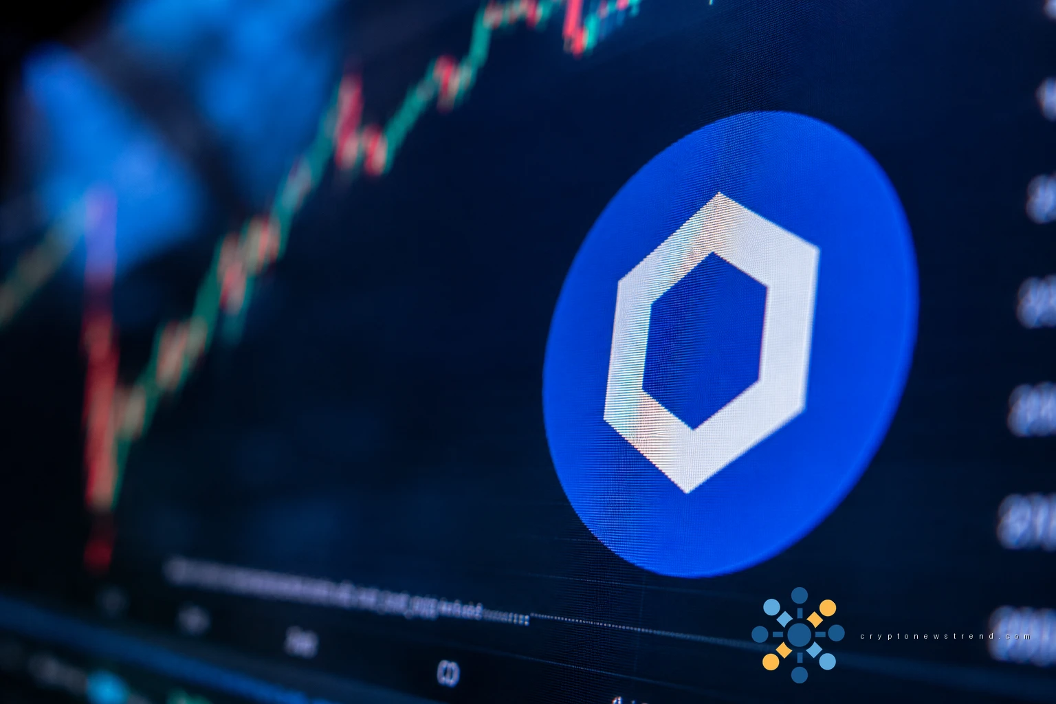 LINK crypto price outlook as Chainlink Data Standard launches on AWS Marketplace
