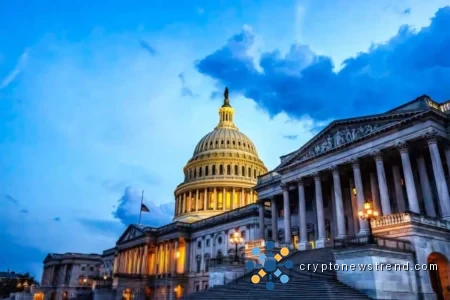 Senate Crypto Legislation Hinges on Ethics Rules Targeting Officials’ Holdings